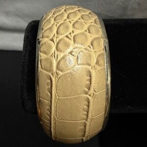 Bangle Bracelet Womens OS Beige Faux Crocodile Gold Tone Wide Domed
